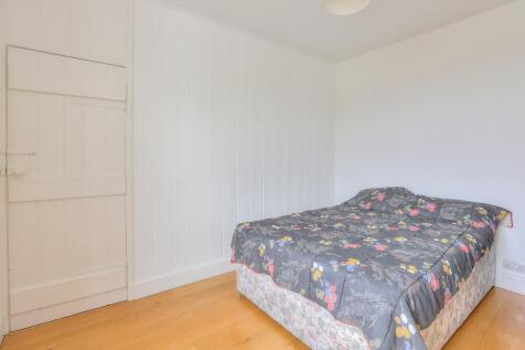 13 Thorpe Road-1010.