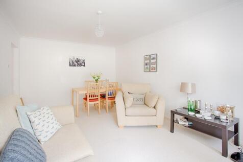 10 Eastbury Court-10
