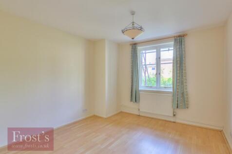 4 Greenwich Court-10