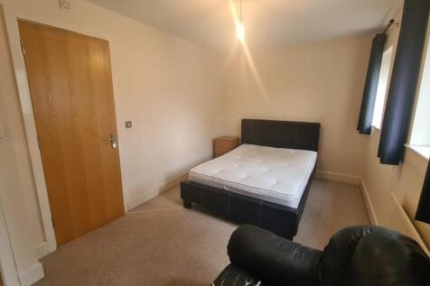 98BF7958-0550-4A0...