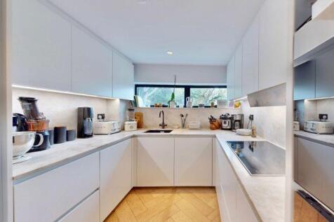 Kitchen 2