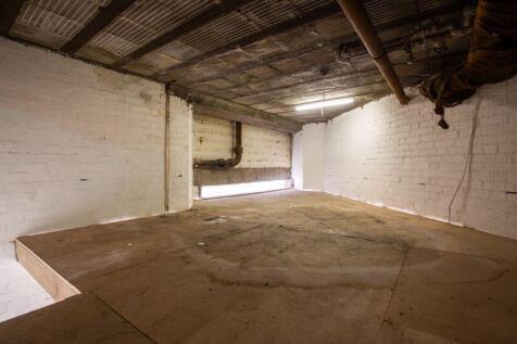 Garage mezzanine