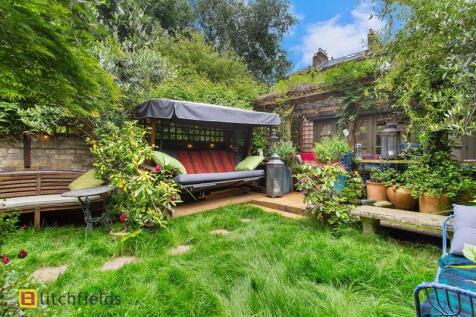 Lawn-Summerhouse