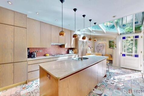 Kitchen to snug