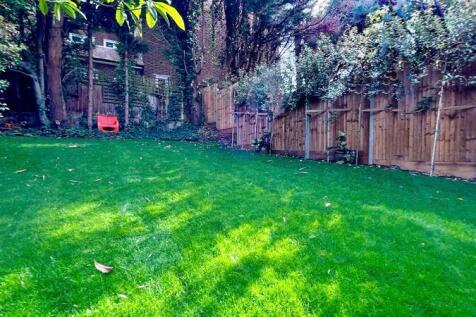 GARDEN LAWN