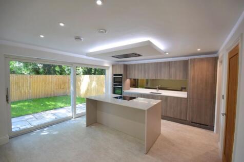 Kitchen dinning