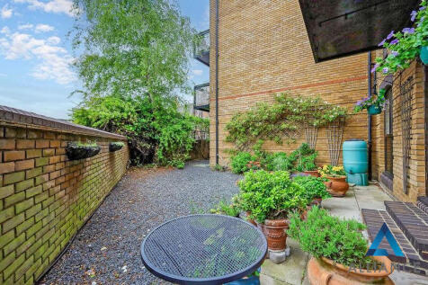 Property Image 25