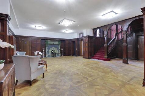 Communal Entrance Hall