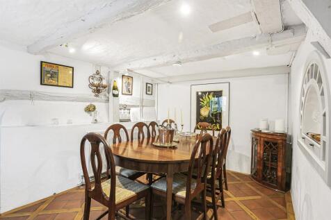 Dining Room wires removed.jpg