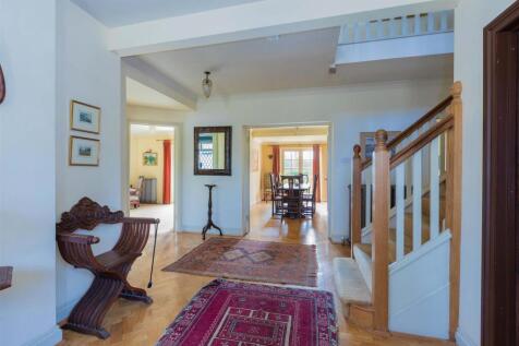 Oakwood House-28.jpg