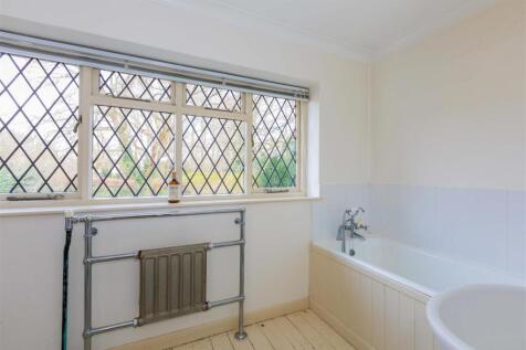 Oakwood House-44.jpg