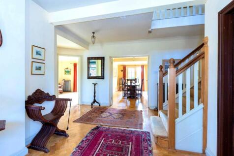Oakwood House-28.jpg