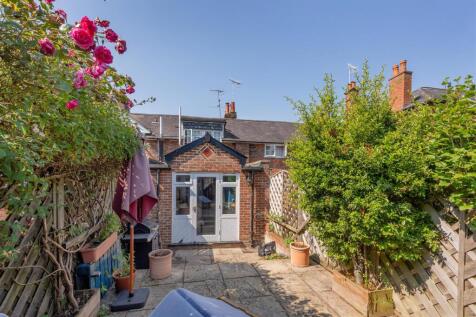 Saffron Cottage-09.jpg