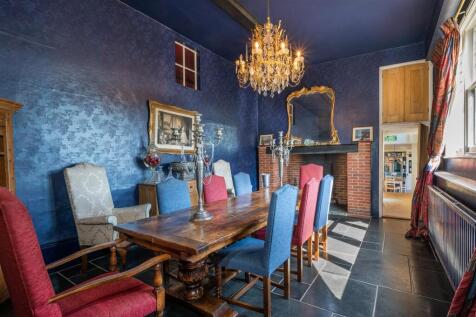 3 Yewden Manor-62.jpg