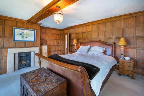 3 Yewden Manor-39.jpg