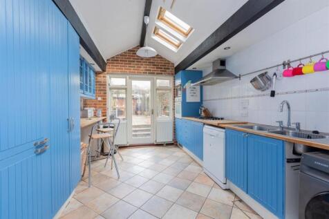 Saffron Cottage-10.jpg