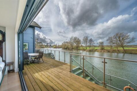 The Riverstation-27.jpg