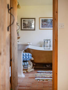 OldPostCottage-68