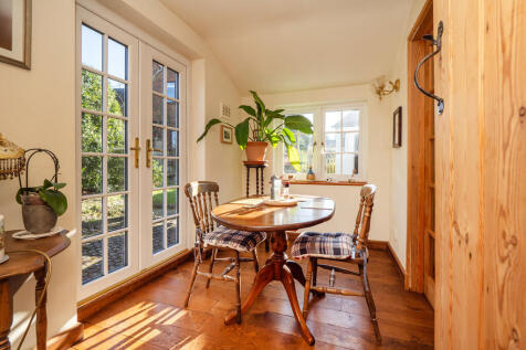 OldPostCottage-43