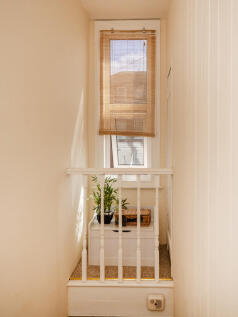 13QueensRd-22