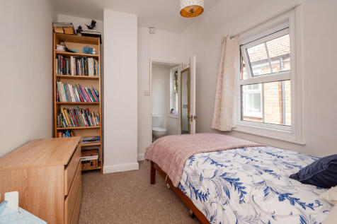 13QueensRd-31