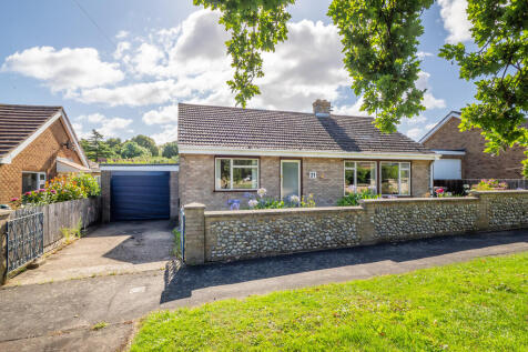 21WaveneyClose-2