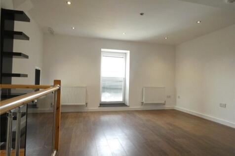 Kitchen / Lounge