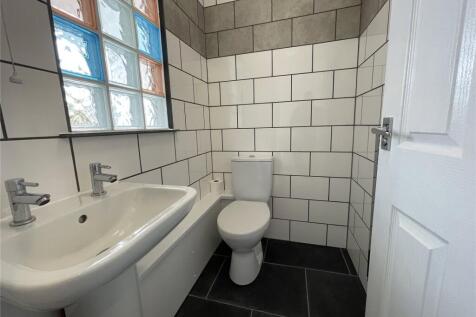 Ground Floor Wc