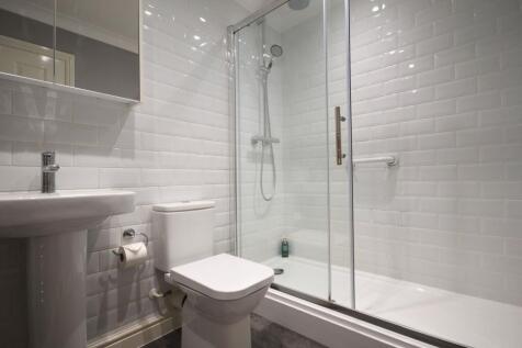 Main Shower Room