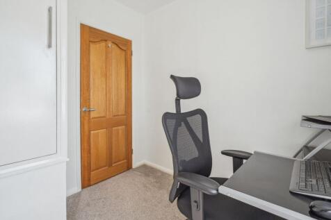 Bedroom/Study
