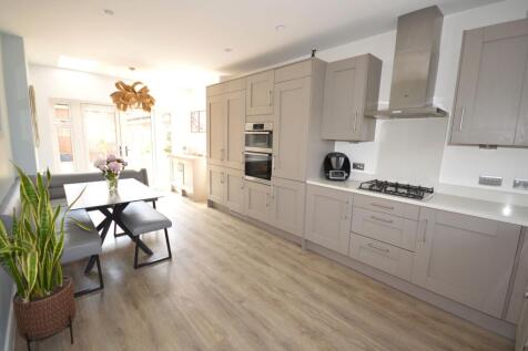 Kitchen/Diner/Family Room