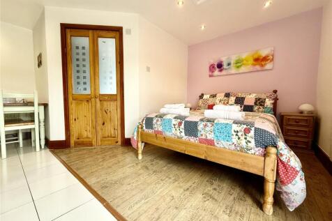 Annexe Living Area