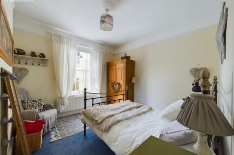 Bedroom 2 .1.jpg