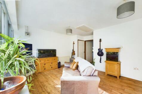 Annexe Living Area .1.jpg