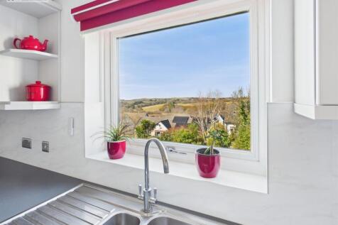 Kitchen outlook.jpg