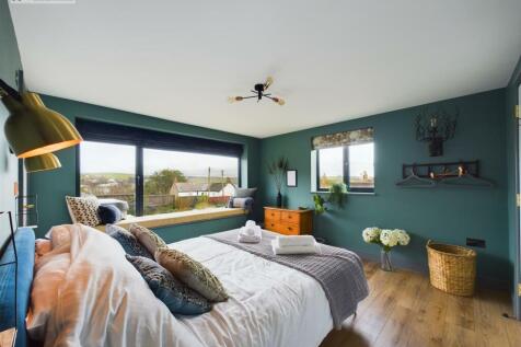 Bedroom 2 iii.jpg