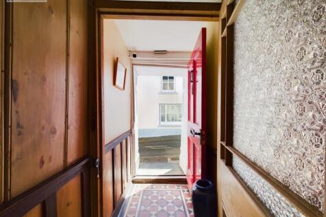 Entrance Hall.jpg