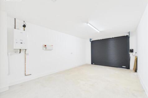 Garage.jpg