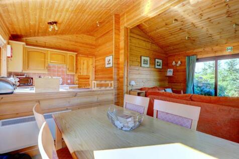 Living Space .4.jpg