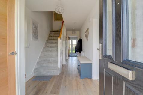 Entrance hallway.jpg