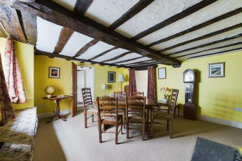 Dining room ii.jpg