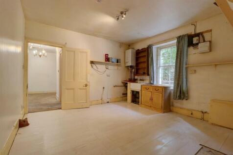 Kitchen .2.jpg