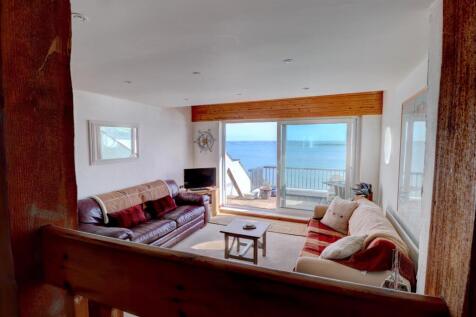 Living Space .1.jpg