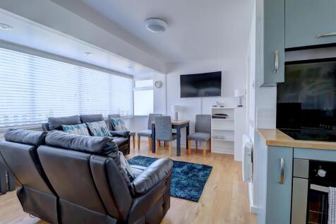 Lounge Space .1.jpg