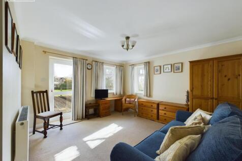 Bedroom 4 or Home Office.jpg