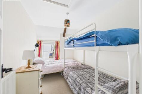 Bedroom 3 new.jpg