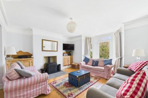 Sitting room.jpg