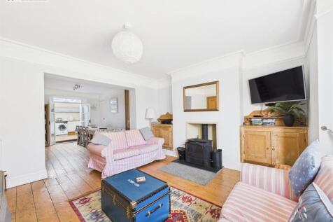 Sitting room iv.jpg