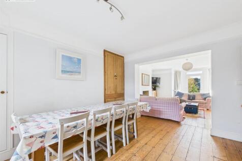 Dining room through to Sitting room.jpg