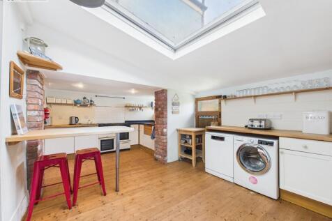 Kitchen breakfast room ii.jpg
